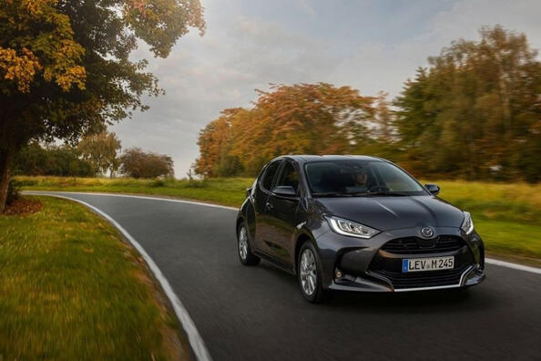 Review of the city hatchback Mazda 2 Hybrid