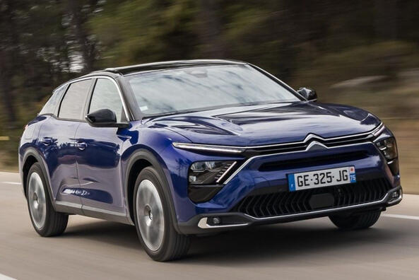 Citroen C5 X crossover hatchback review
