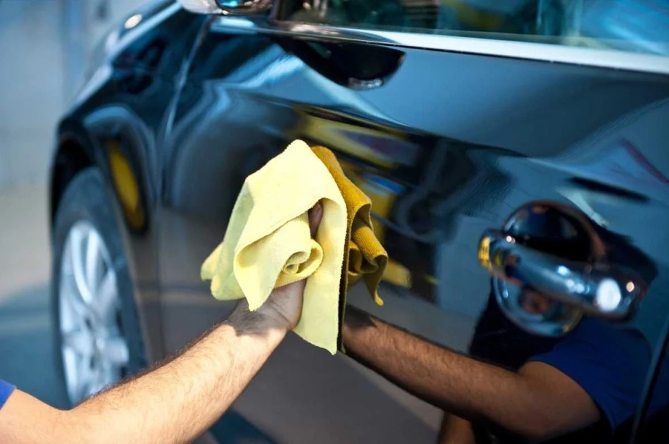 How to remove traces of tape from a car: effective means and useful tips