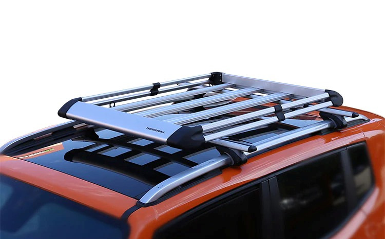 How to choose an expedition trunk for a car?