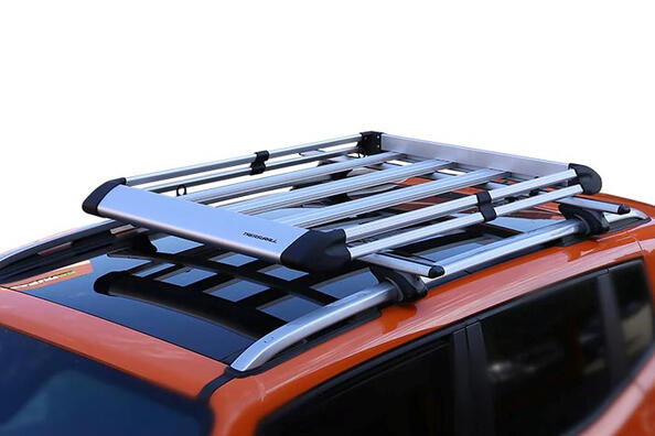 How to choose an expedition trunk for a car?