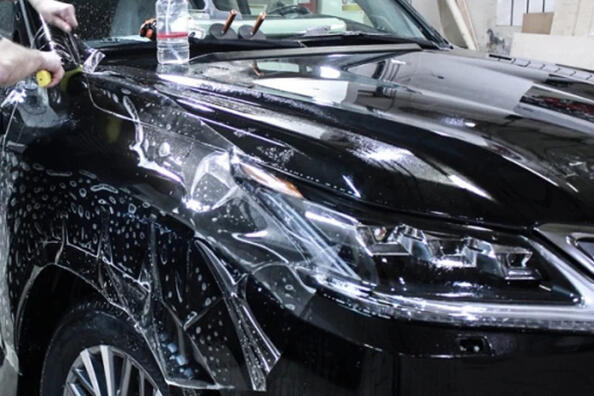Anti-gravel films for cars: protecting your car from damage