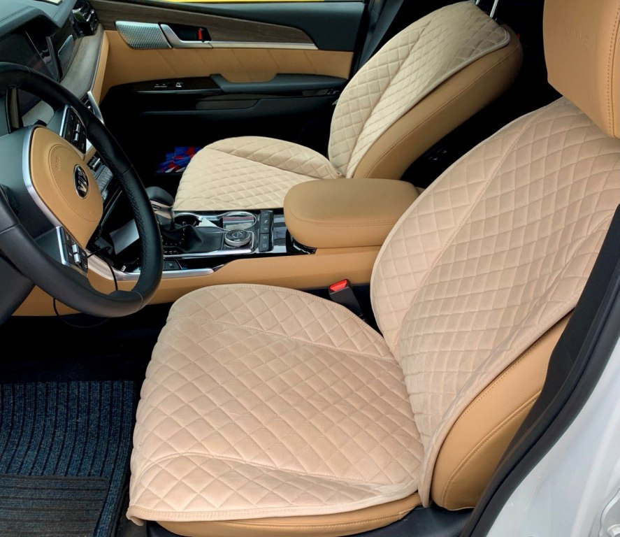 Seat covers or capes: comparison and choosing the best option