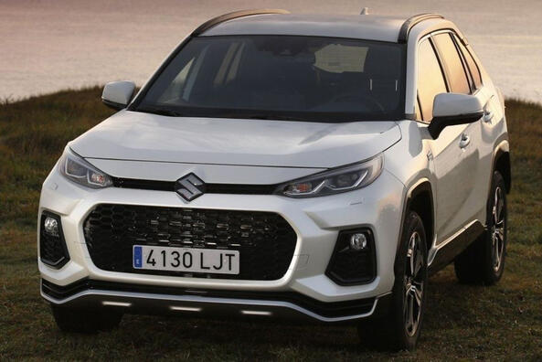 Overview of the Suzuki Across hybrid all-wheel drive crossover