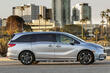 Honda Odyssey: a family minivan with unique features photo 3