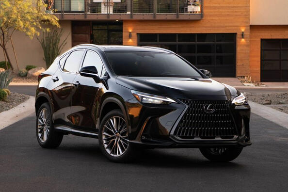 Review of the second generation of the Lexus NX crossover