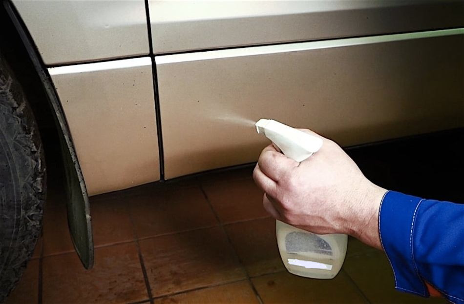 Means for cleaning the car body: what are the benefits and how to choose