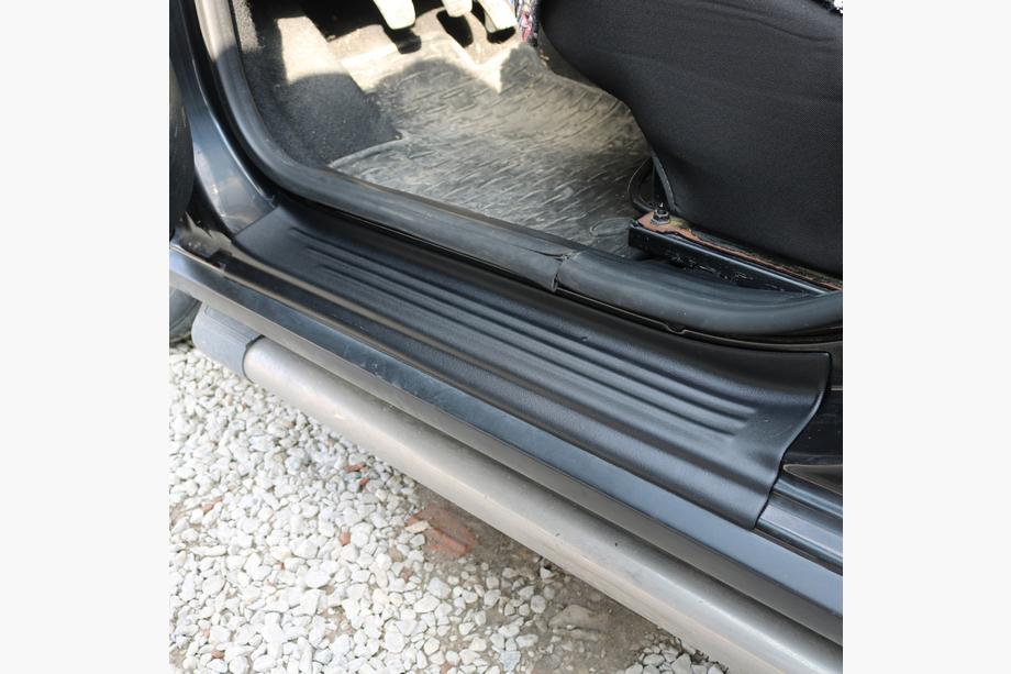 Dacia Sandero 2013-2020 Door Sill Covers EuroCap (4 pcs, ABS) Photo 1