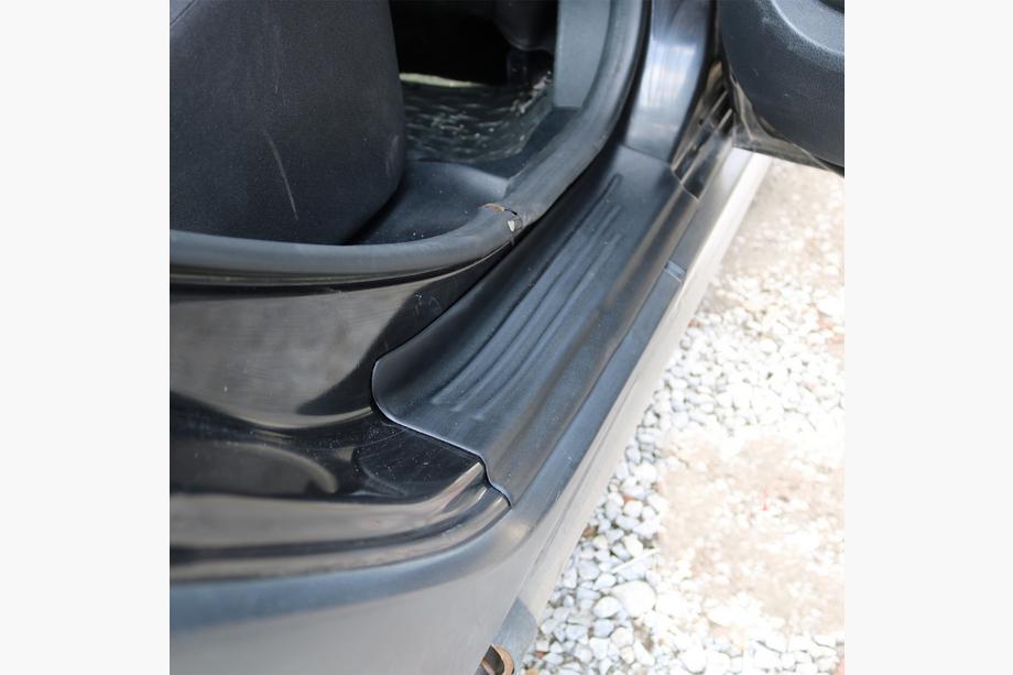 Dacia Sandero 2013-2020 Door Sill Covers EuroCap (4 pcs, ABS) Photo 3
