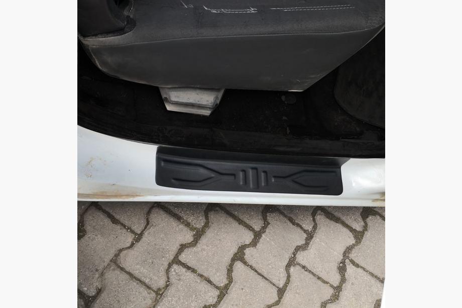 Renault Lodgy 2013-2022 Door Sill Covers EuroCap (4 pcs, ABS) Photo 2