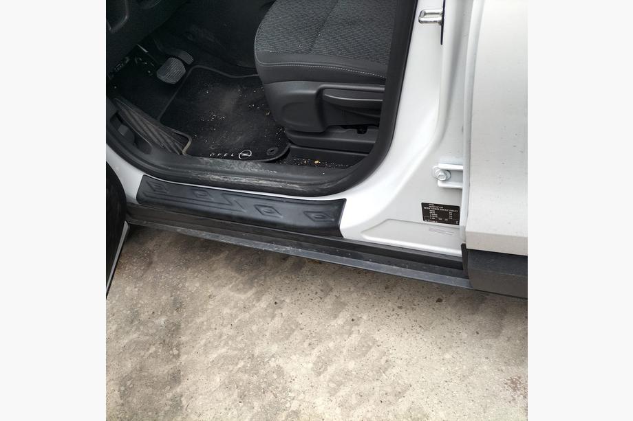 Opel Crossland X 2017-2024 Door Sill Covers EuroCap (4 pcs, ABS) Image