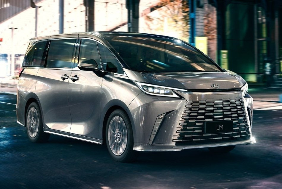 Review of the premium minivan Lexus LM of the second generation