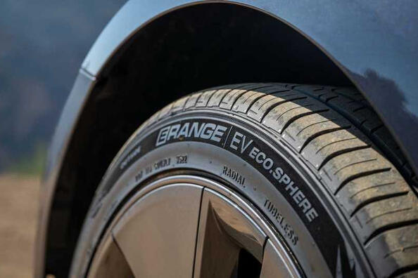 Tires for electric cars: the key differences and how to choose the right ones