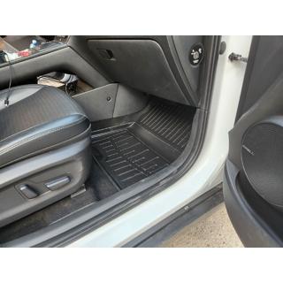 Rubber Floor Mats Stingray 3D Electric (Europe) (5 pcs, Polyurethane) photo 3