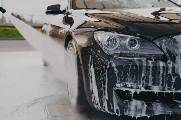 Common mistakes when washing a car: how to avoid unpleasant surprises