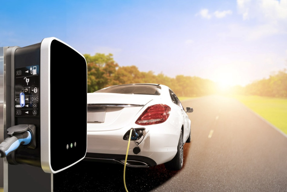 How to drive an electric car economically?