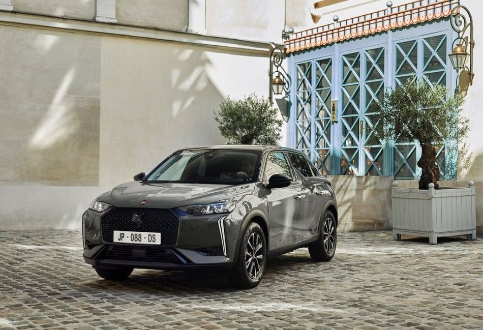 Review of the updated DS 3 E-Tense electric crossover