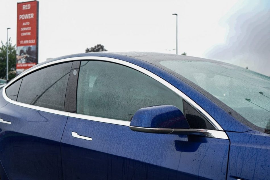 What is electronic tinting: pros and cons