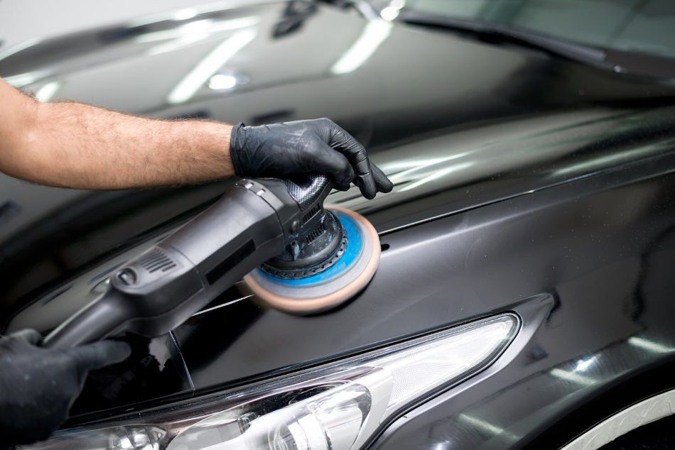 What are the types of car body polishing?