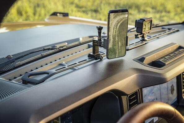 Useful accessories for the car interior: comfort and functionality