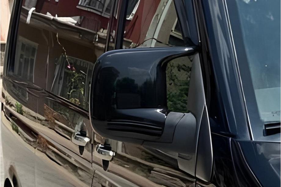 Volkswagen T5 Multivan 2003–2010 Mirror Covers RLine-Look (2 pcs) Image