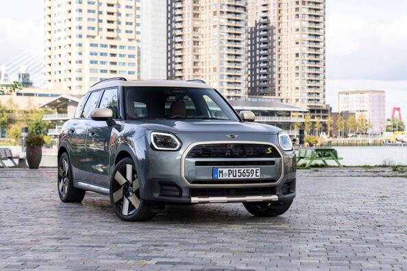 Review of the third generation MINI Countryman crossover