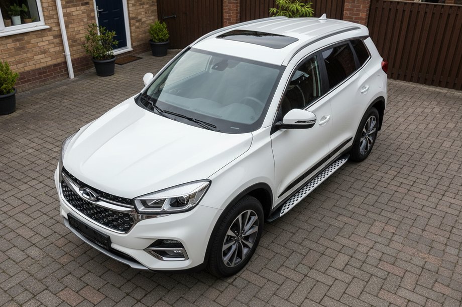 Chery Tiggo 8 2017- Side Steps Shining (2 pcs, Aluminum) Image