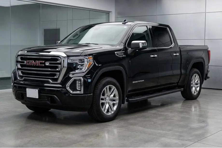 GMS Sierra 2019- Side Steps Allmond Black (2 pcs, Aluminum) Image
