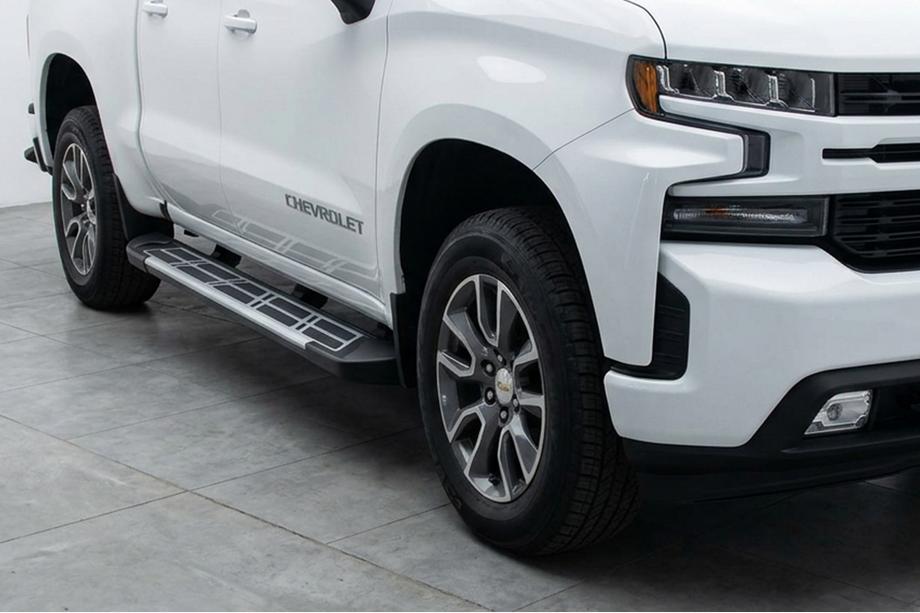 Chevrolet Silverado 2019- Side Steps Sunrise (2 pcs, Aluminum) Image