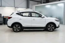 MG ZS 2017-2024 Side Steps BlackLine (2 pcs, Aluminum) photo 1