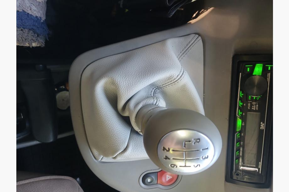 Renault Kangoo 2008–2020 Gear Shift Boot Leather Gray Photo 5