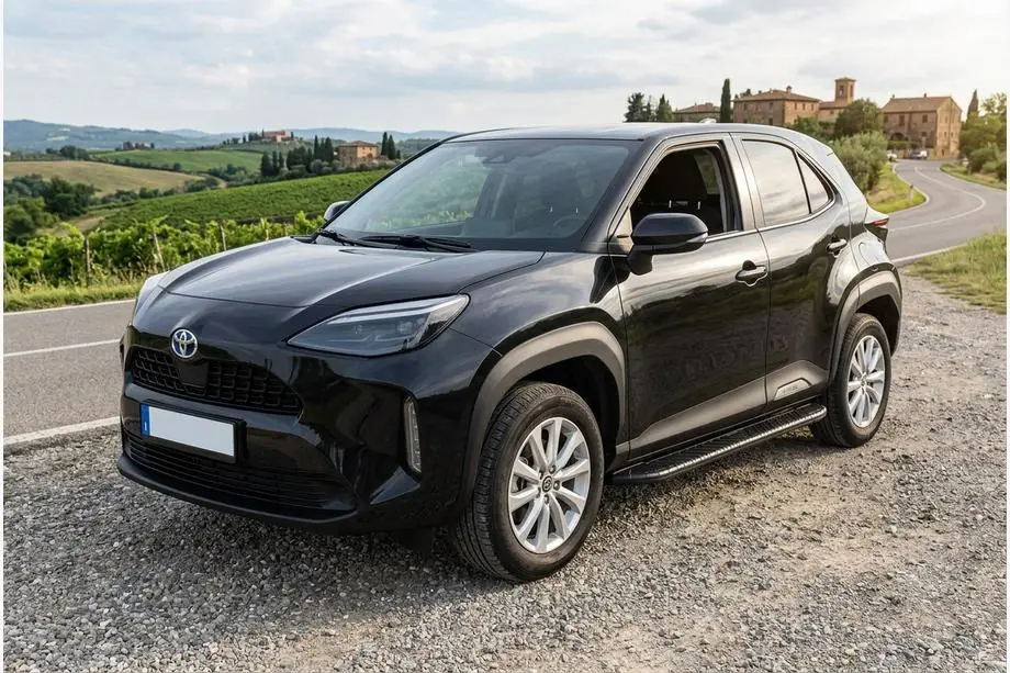 Toyota Yaris/Yaris Cross (XP210) 2020- Side Steps Bosphore Black (2 pcs, Aluminum) Image