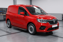 Renault Kangoo/Express 2021- Side Steps Maya Red (2 pcs, Aluminum) Renault Express 2021 onwards photo 1