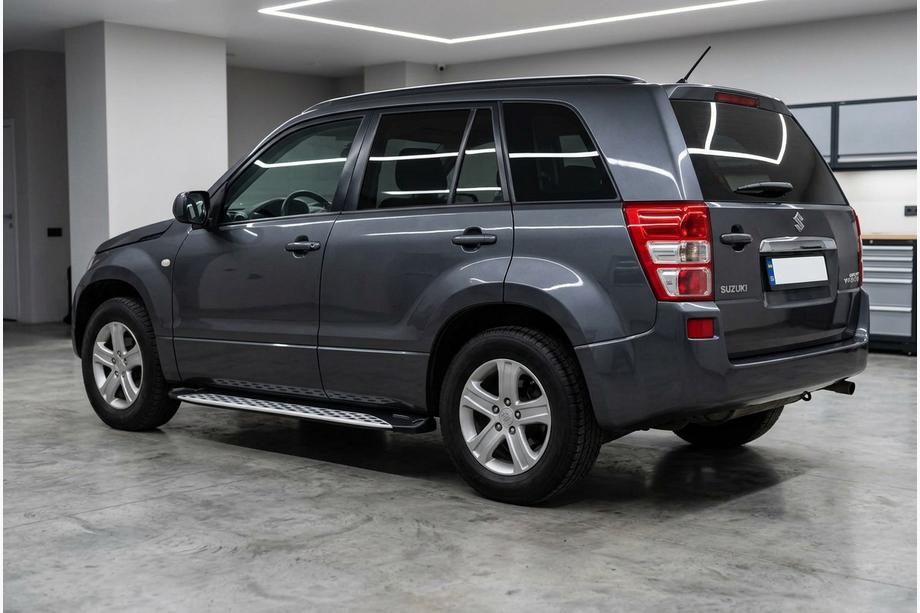 Suzuki Grand Vitara 2005-2017 Side Steps Shining V1 (2 pcs, Aluminum) Image