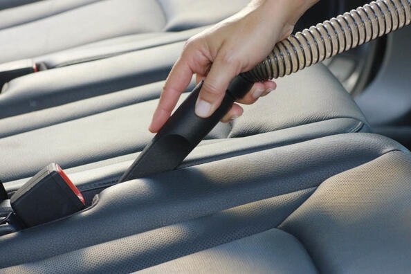 How to properly vacuum the car interior?
