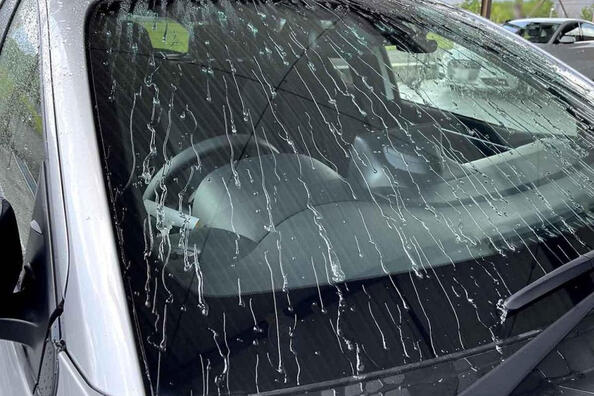Anti-rain for the car: what it is and how to use it