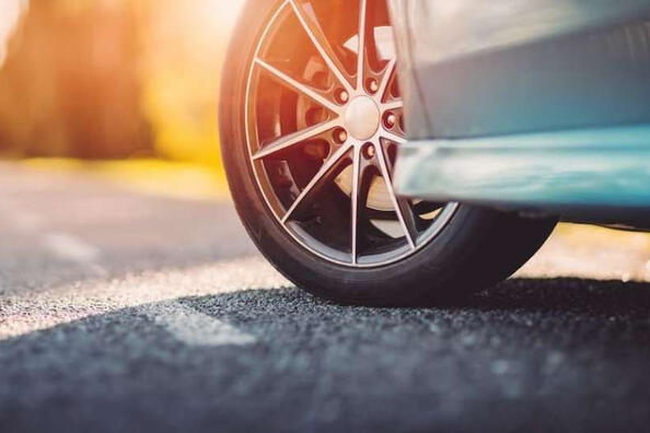 Is it possible to drive in summer on winter tires?