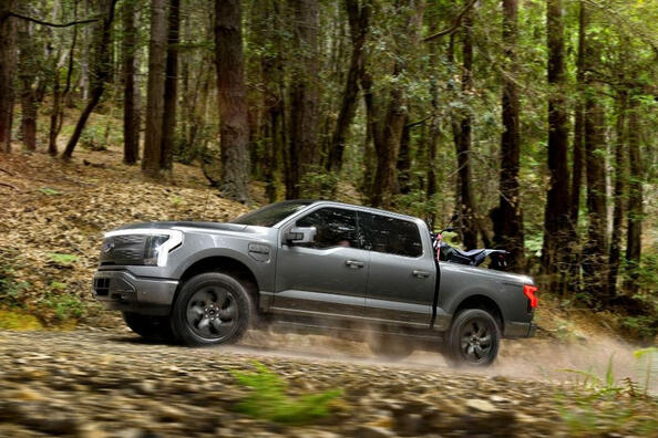 Review of the Ford F-150 Lightning electric pickup truck