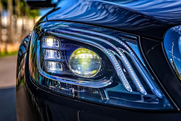How to choose new headlights for a car?