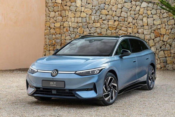 Review of the electric station wagon Volkswagen ID.7 Tourer
