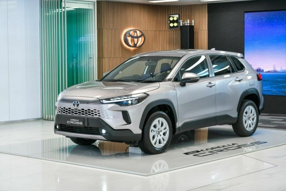 Toyota Corolla Cross: the updated crossover of 2024