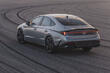 Review of the updated sedan of the eighth generation Hyundai Sonata photo 4