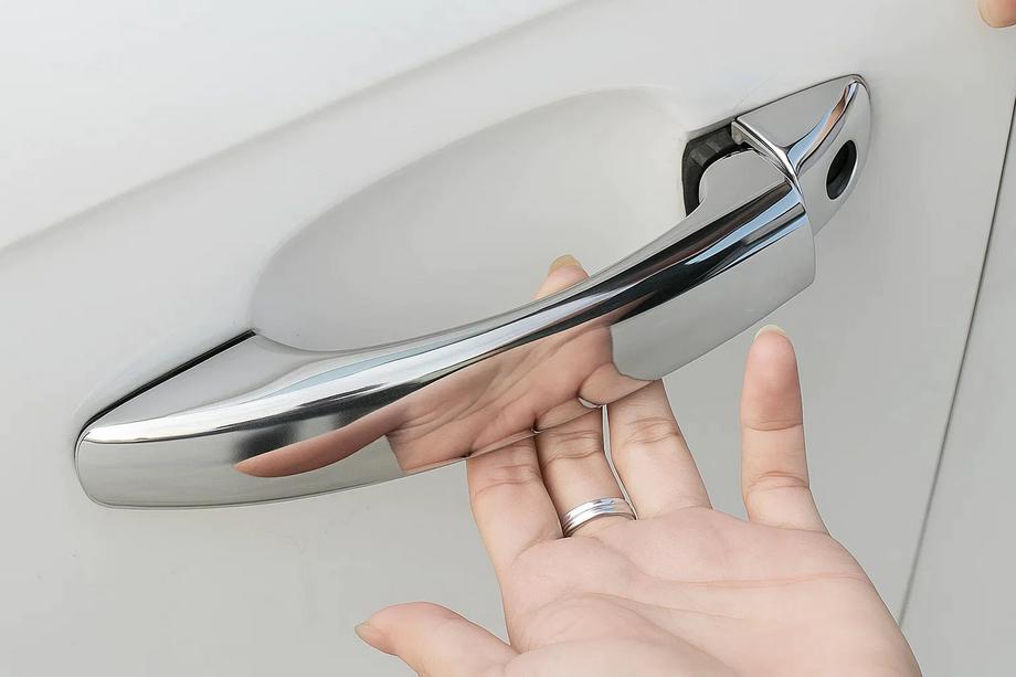 Audi Q3 2011-2019 Chrome door handle covers without buttons (4 pcs, stainless steel) Photo 2