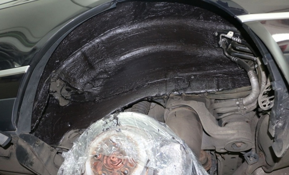 What is liquid noise insulation for a car: pros and cons