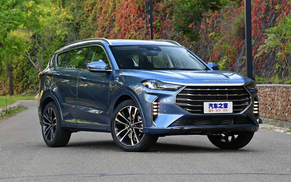 Jetour X70 Plus: review of the first generation crossover