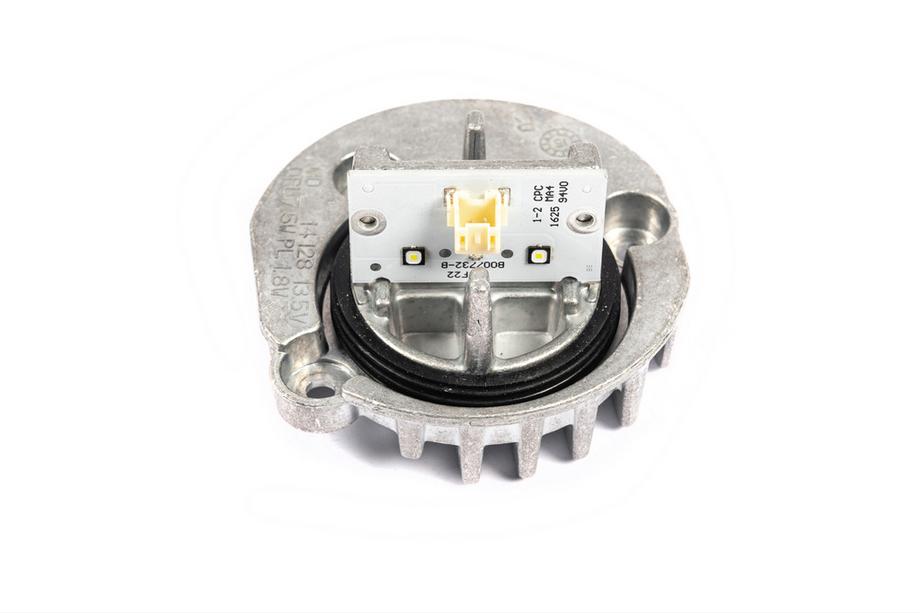 BMW 2 Series F22/F23 2014-2021 LED Headlight Module 63117388924/1 (1 pc, right) Image