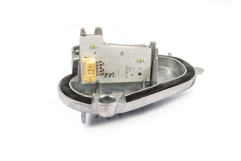 BMW 4 Series F32/F33/F36 2012-2020 LED Headlight Module 63117493228 (1 pc, right) Image