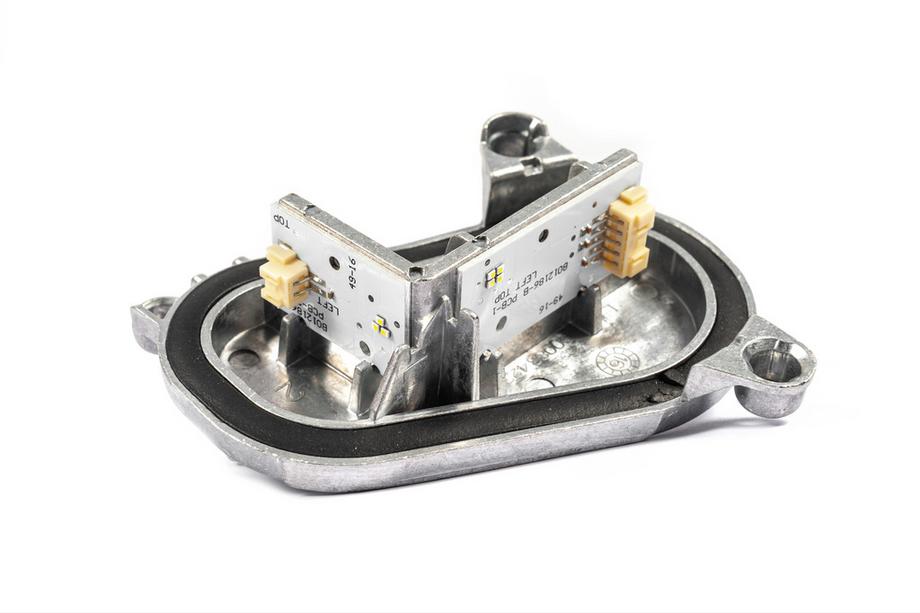 BMW 4 Series F32/F33/F36 2012-2020 LED Headlight Module 63117493229 (1 pc, left) Photo 1
