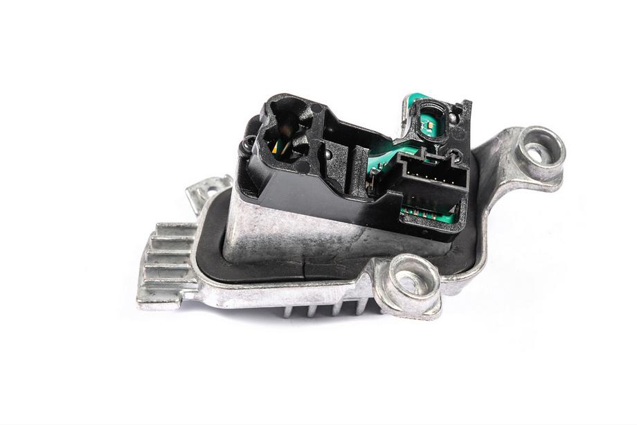 BMW 3 Series F30/F31 2012-2019 LED Headlight Module 63117419619 (1 pc, left) Image