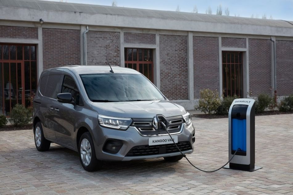 Renault Kangoo Van E-Tech: a practical and ecological van
